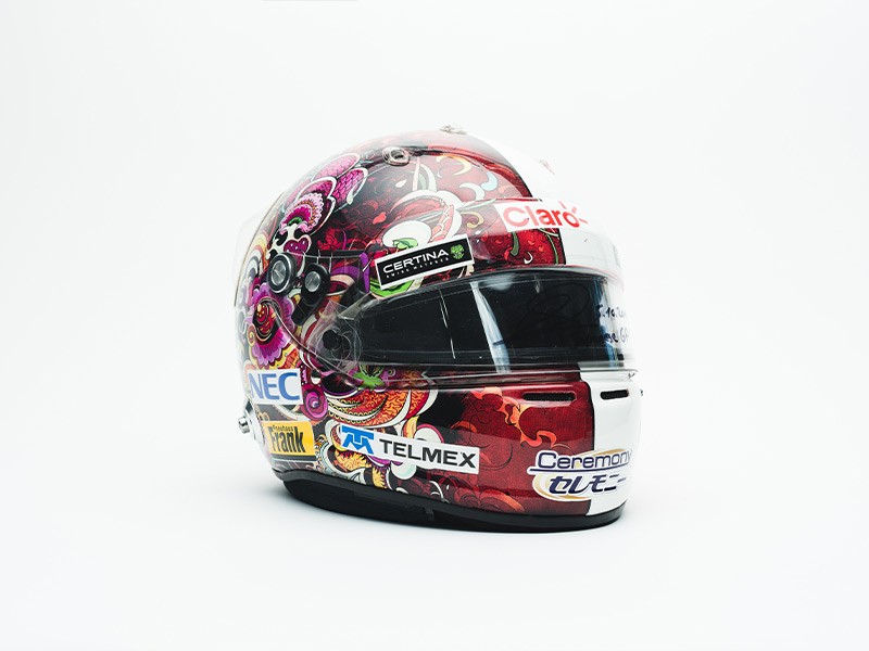 2014 Adrian Sutil Sauber F1 helmet