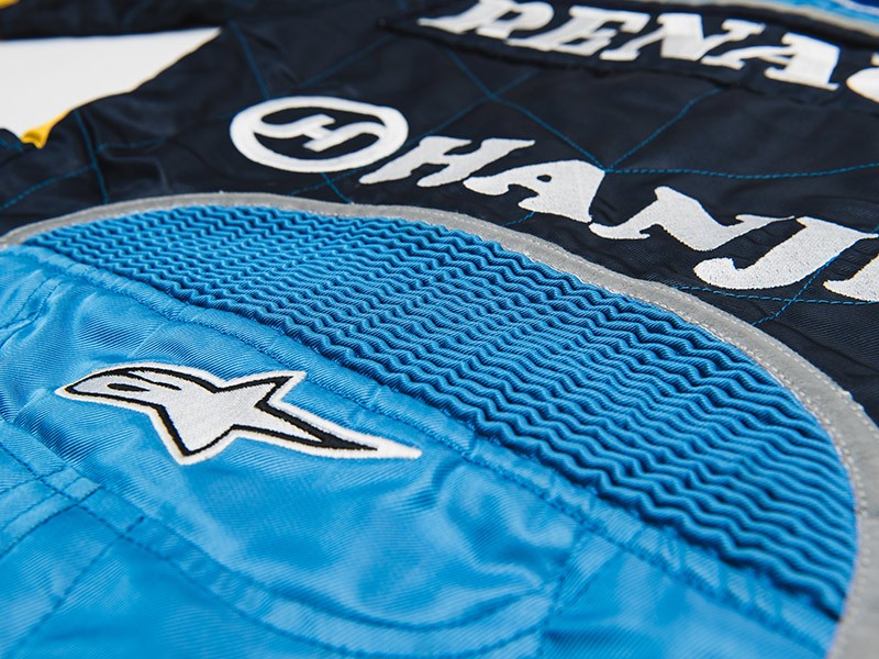 Allan McNish 2003 Signed Renault F1 Overalls & Gloves