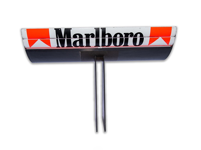 Ayrton Senna McLaren MP4/6 wings