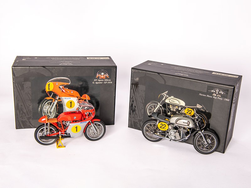 Giacomo Agostini & Ray Petty motorcycle models