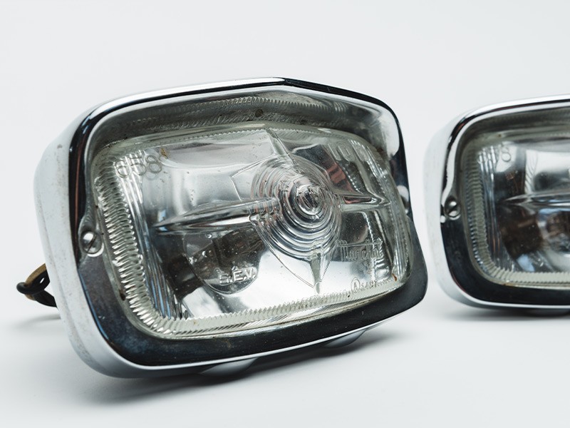 Ferrari GTO Spotlights