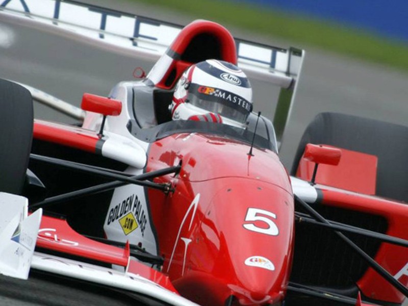 Nigel Mansell at the GP Masters test in 2005.